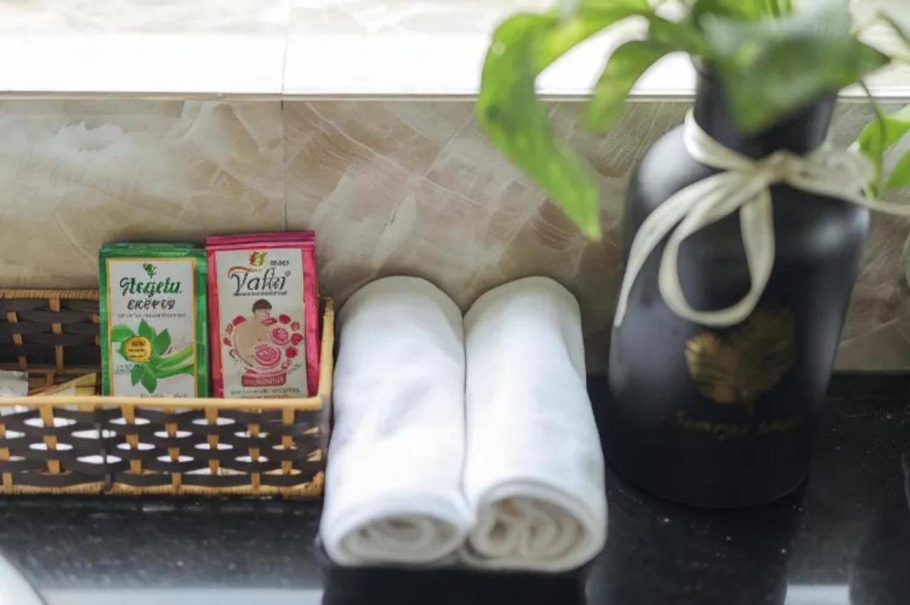Hanoi Airport Premium Hotel Zewnętrze zdjęcie